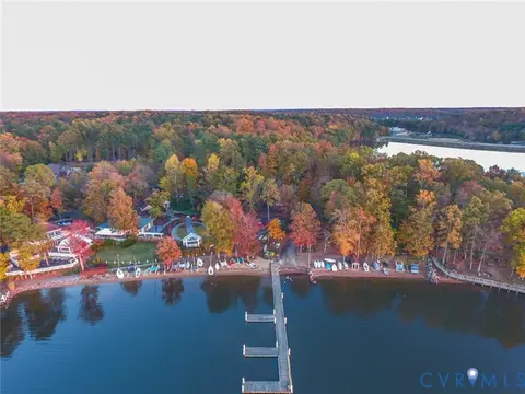 View/Area - 3209 Fox Chase Rd, Midlothian, VA 23112 photo 2 of 12
