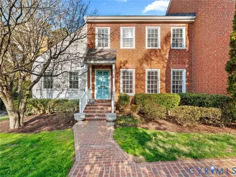 300 N Ridge Rd #31, Henrico, VA 23229