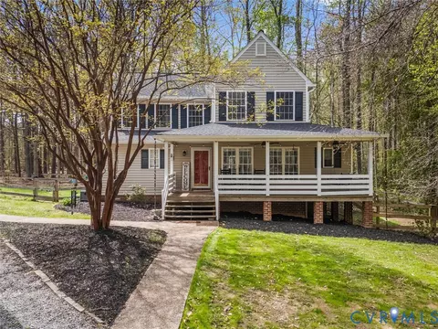 12065 Pinhook Rd, Rockville, VA 23146