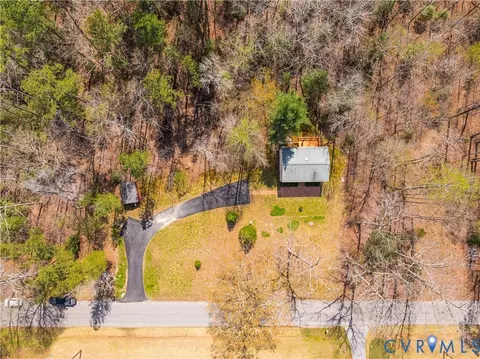 View/Area - 501 Rustic Dr, Carson, VA 23830 photo 5 of 7