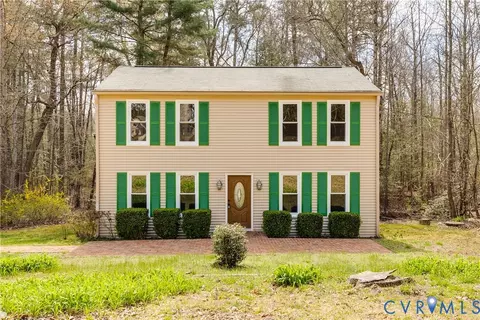 Exterior - 501 Rustic Dr, Carson, VA 23830 photo 5 of 13