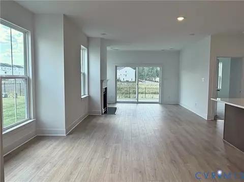 6724 Oasis Breeze Ln, Midlothian, VA 23112 photo 3