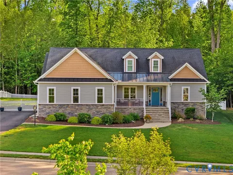 8113 Clancy Ct, Chesterfield, VA 23838