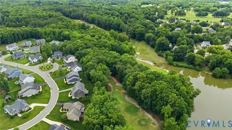 View/Area - 8907 Lavenham Loop, Midlothian, VA 23112 photo 5 of 8