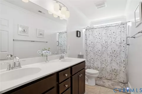 Bath - 8907 Lavenham Loop, Midlothian, VA 23112 photo 3 of 3