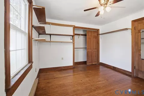 Bedroom - 8153 E Patrick Henry Rd, Ashland, VA 23005 photo 5 of 6