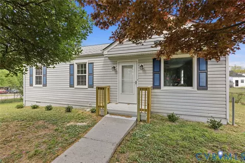 1201 Stewart Ave, Hopewell, VA 23860