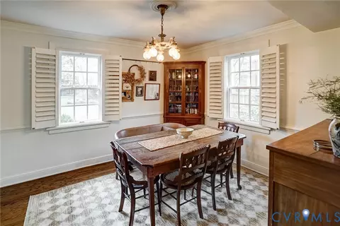 Dining - 4213 Patterson Ave, Richmond, VA 23221 photo 1 of 2