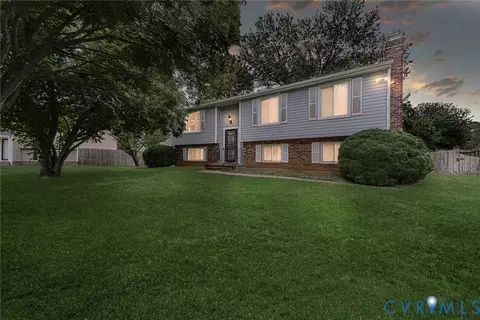 6203 Elmshadow Ct, Henrico, VA 23231