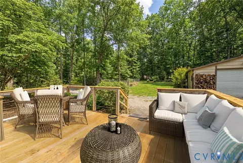 4725 E Grey Fox Cir, Gum Spring, VA 23065 photo 24