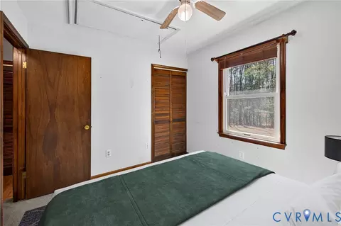 4725 E Grey Fox Cir, Gum Spring, VA 23065 photo 15