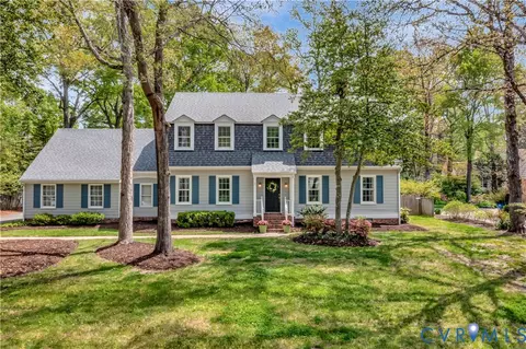 1605 Hearthglow Ln, Henrico, VA 23238
