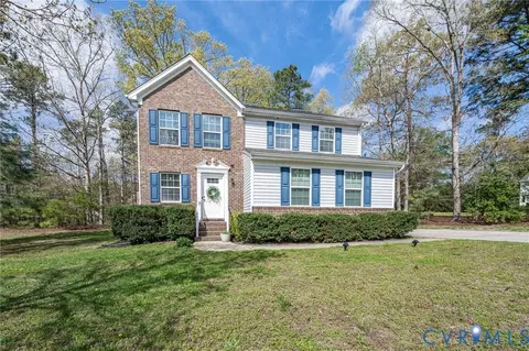 15100 Fairen Ln, South Chesterfield, VA 23834
