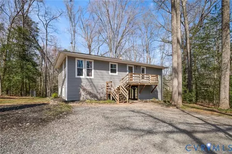 4740 E Grey Fox Cir, Gum Spring, VA 23065