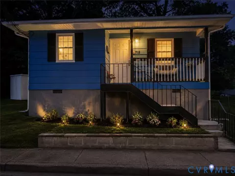 718 Blick St, Petersburg, VA 23803
