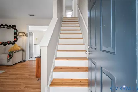 Entry Way - 6924 Velvet Antler Dr, Midlothian, VA 23112 photo 1 of 7