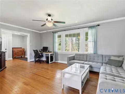 Living - 8425 Michael Rd, Henrico, VA 23229 photo 2 of 4