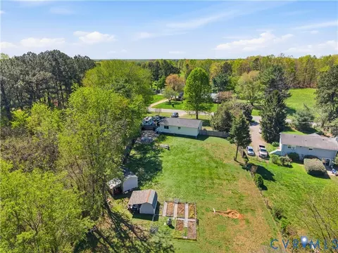 View/Area - 2980 Three Chopt Rd, Gum Spring, VA 23065 photo 3 of 6