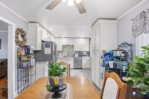 Kitchen - 107 Patrick Henry Dr, Louisa, VA 23093 photo 7 of 7