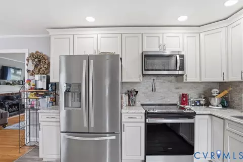 Kitchen - 107 Patrick Henry Dr, Louisa, VA 23093 photo 1 of 7