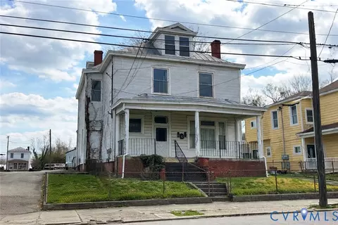 1134 W Washington St, Petersburg, VA 23803