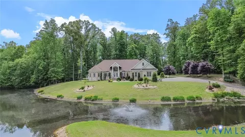 2403 Bermuda Ave, Chester, VA 23836