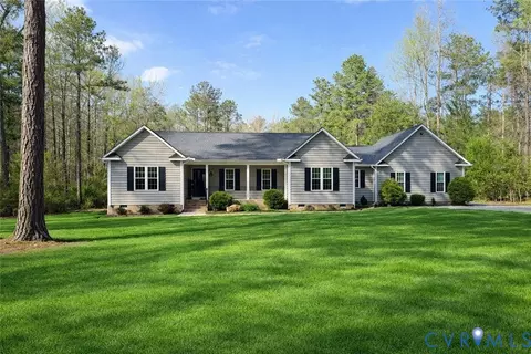 2526 Jordan Woods Dr, Mechanicsville, VA 23111