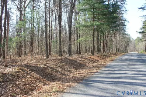 000 Harbor Dr, Orange, VA 22960