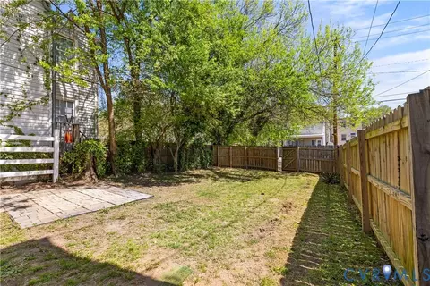 Exterior - 327 S Cherry St, Richmond, VA 23220 photo 3 of 7