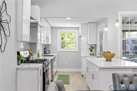 Kitchen - 327 S Cherry St, Richmond, VA 23220 photo 1 of 3