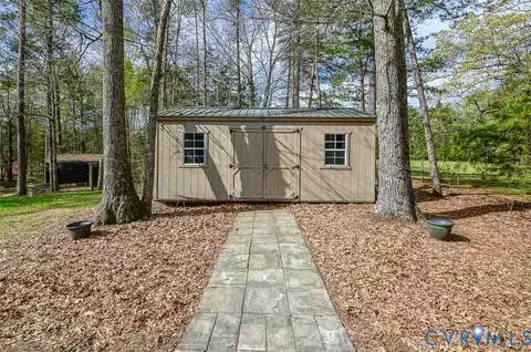 Exterior - 2487 Cattail Run Dr, Mechanicsville, VA 23111 photo 17 of 19