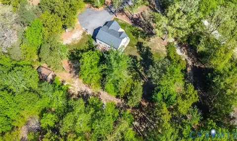 View/Area - 2487 Cattail Run Dr, Mechanicsville, VA 23111 photo 4 of 5