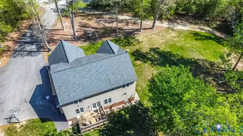 View/Area - 2487 Cattail Run Dr, Mechanicsville, VA 23111 photo 1 of 5