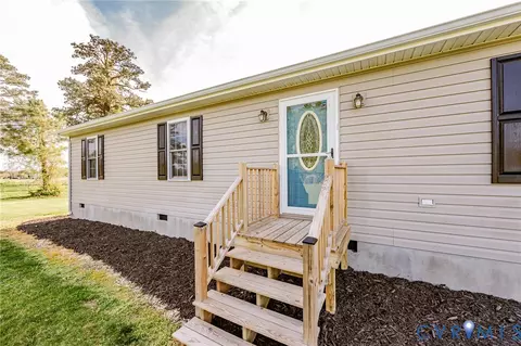 1595 Tallent Town Rd, Warsaw, VA 22572