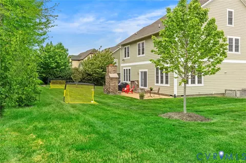 Exterior - 16401 Shefford Dr, Midlothian, VA 23112 photo 10 of 17