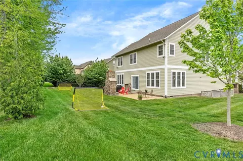 Exterior - 16401 Shefford Dr, Midlothian, VA 23112 photo 9 of 17