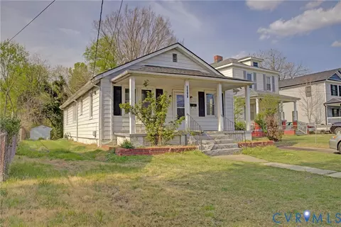 2215 Ferndale Ave, Petersburg, VA 23803