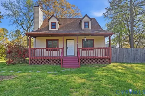 315 Pin Oak Dr, Hopewell, VA 23860