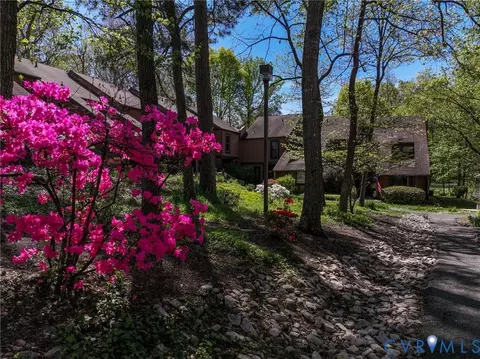 Exterior - 11915 W Briar Patch Dr, Midlothian, VA 23113 photo 8 of 10