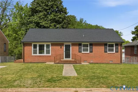906 Laurel Rd, Petersburg, VA 23805