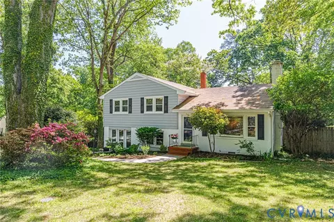 3521 Pinebrook Dr, Richmond, VA 23225