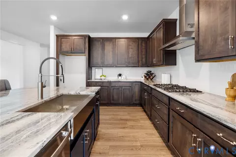 Kitchen - 11183 Pinewild Dr, Providence Forge, VA 23140 photo 4 of 4