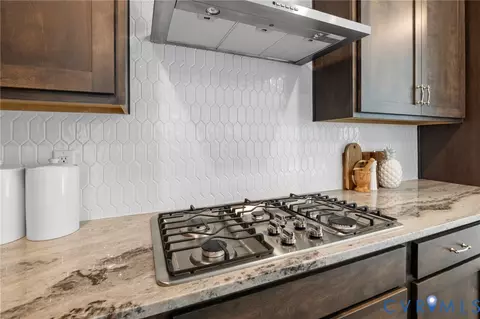 Kitchen - 11183 Pinewild Dr, Providence Forge, VA 23140 photo 3 of 4