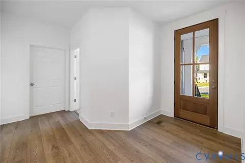 Entry Way - 11183 Pinewild Dr, Providence Forge, VA 23140 photo 3 of 6