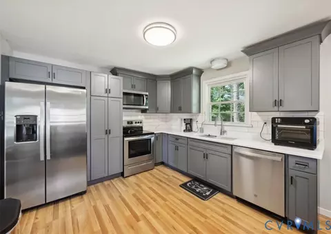 Kitchen - 112 Webster Rd, Sandston, VA 23150 photo 4 of 5