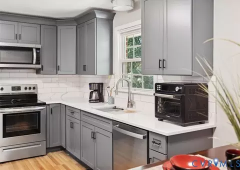 Kitchen - 112 Webster Rd, Sandston, VA 23150 photo 3 of 5