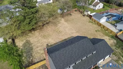 View/Area - 4520 Crossgate Rd, Chester, VA 23831 photo 1 of 3