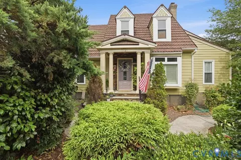 11721 Cedar Ln, Chester, VA 23831