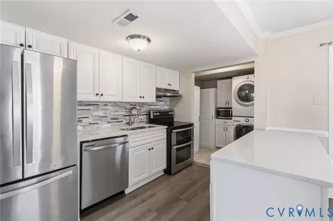Kitchen - 14 Ashinghurst Rd, Henrico, VA 23238 photo 1 of 3