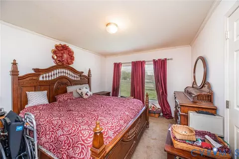Bedroom - 20806 Horseshoe Rd, Carson, VA 23830 photo 4 of 5